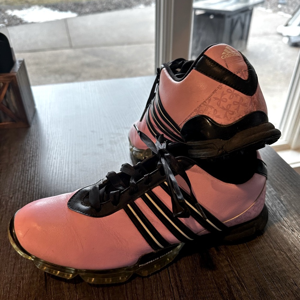 Like new Adidas Tour 360 Golf Shoes Sz 10 Women Pink Leather Breast Cancer Heel